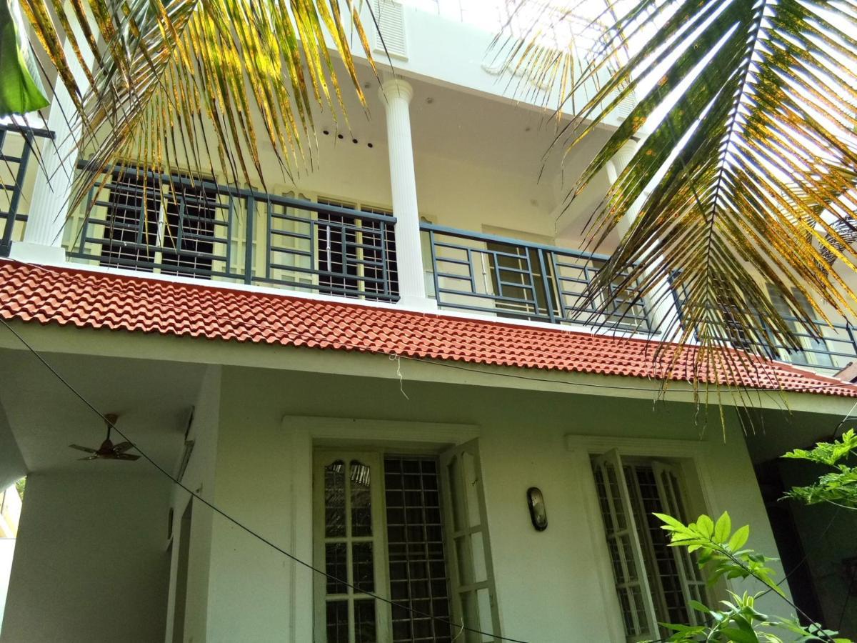 Ferienwohnung Coconut Grove Kochi Exterior foto