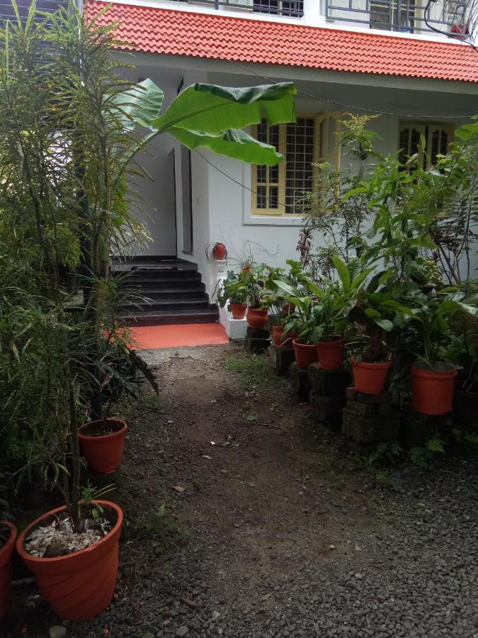 Ferienwohnung Coconut Grove Kochi Exterior foto