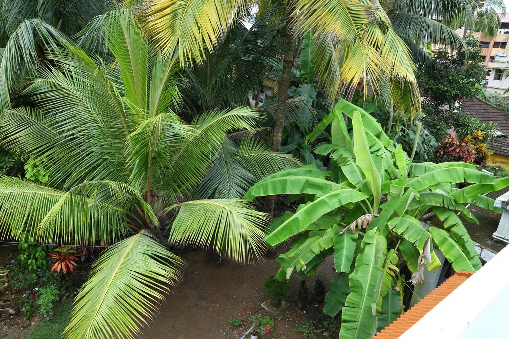 Ferienwohnung Coconut Grove Kochi Exterior foto